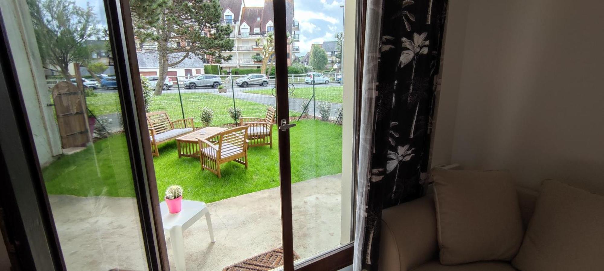 Cabourg Plage Apartment *